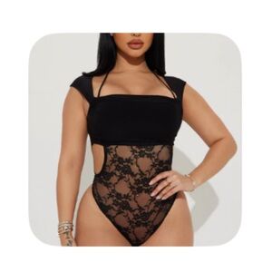 NWOT Fashion Nova Black Lace Bodysuit